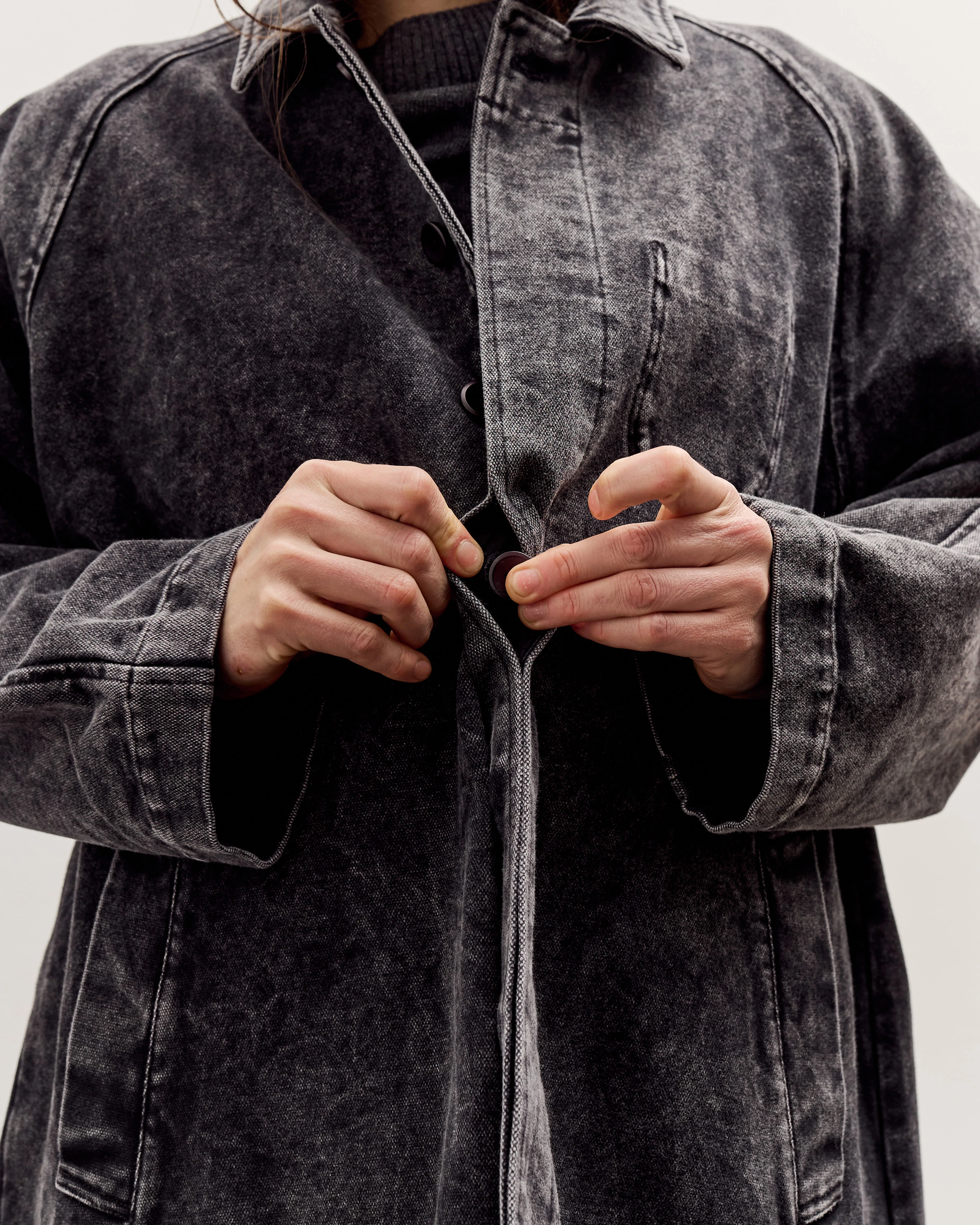 7115 by Szeki Fall Duster, Spotted Washed Black - Image 9