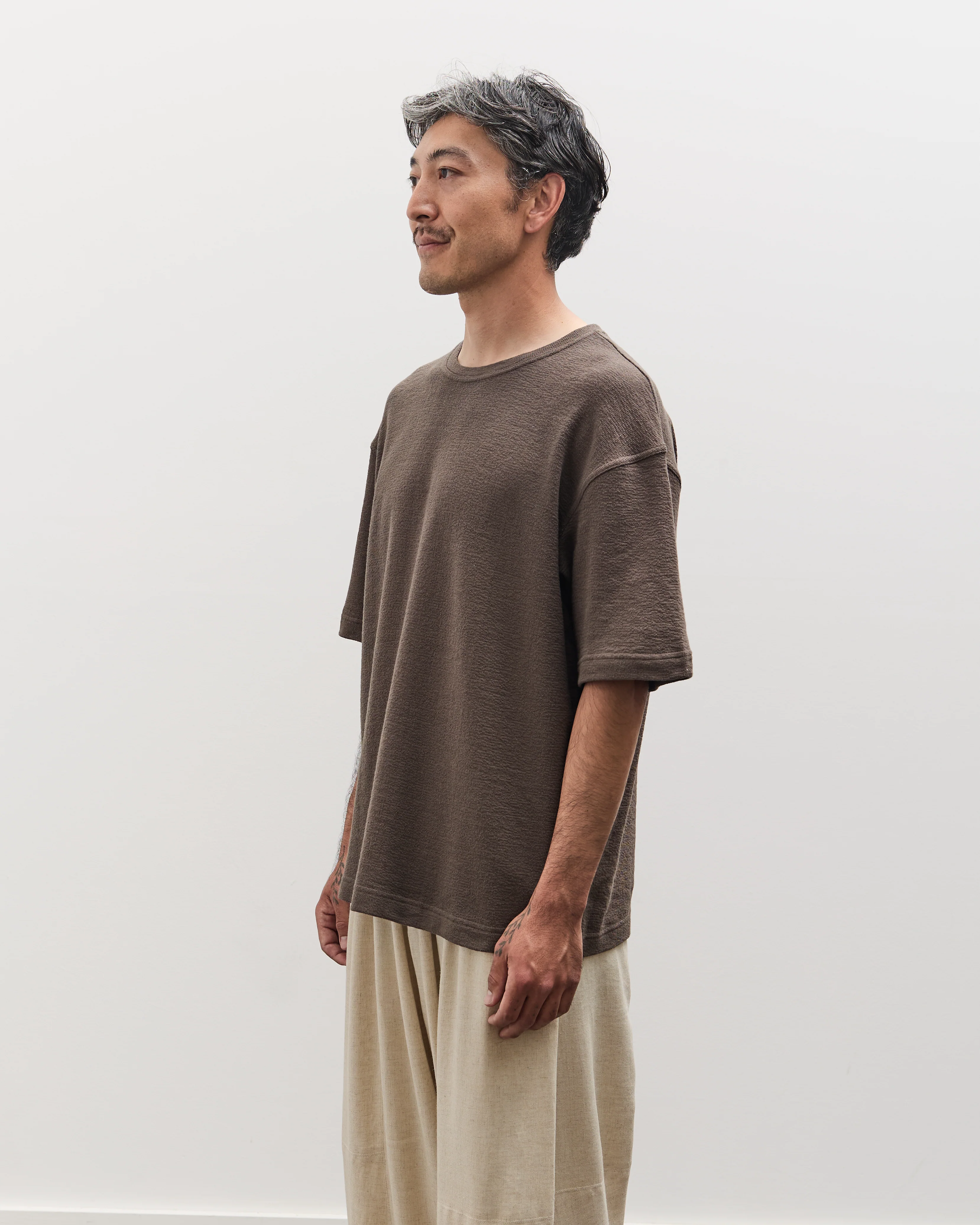 7115 by Szeki Unisex Signature Everyday Tee, Grey - Image 4