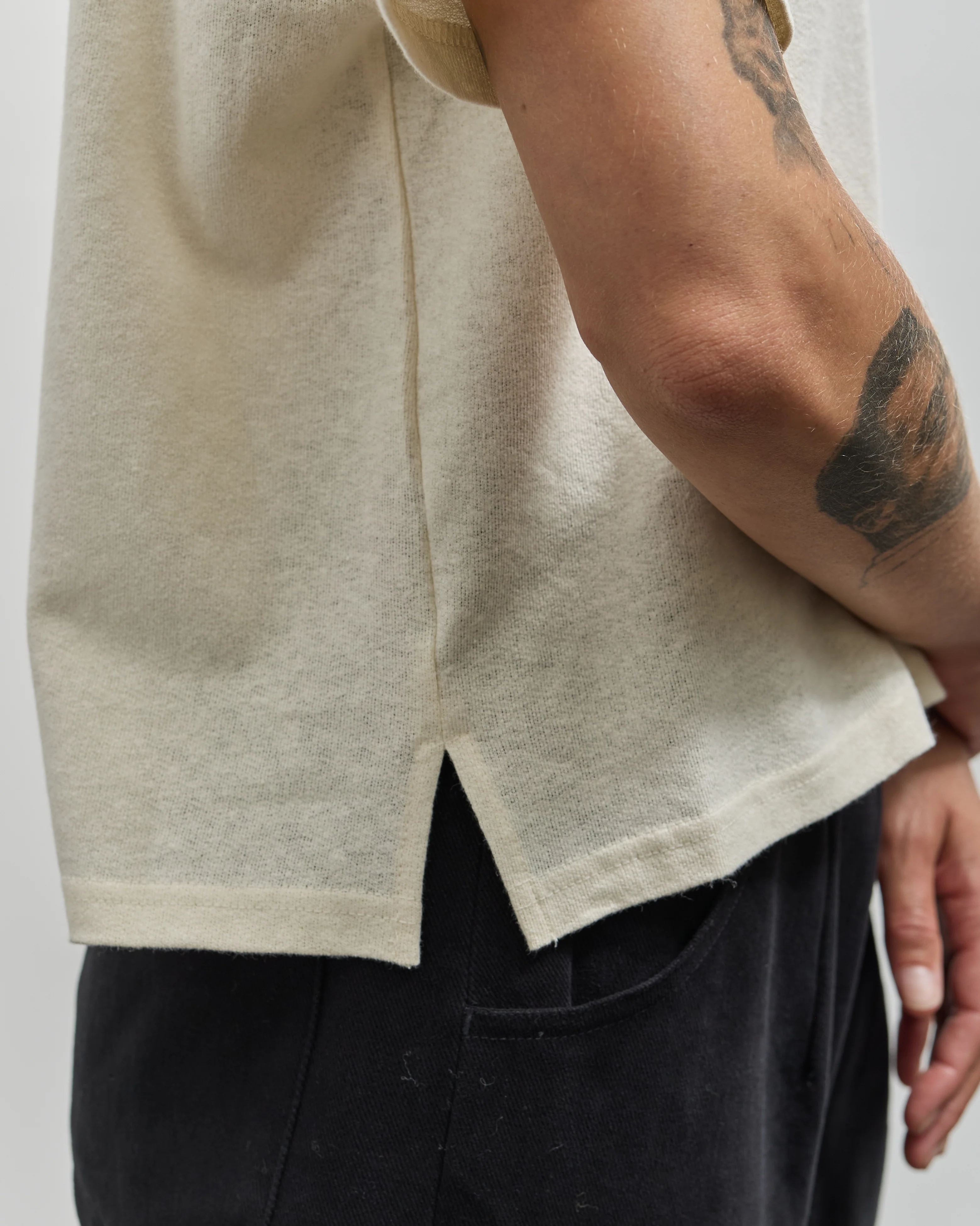 7115 Signature Cropped Tee, Off-White - Image 8