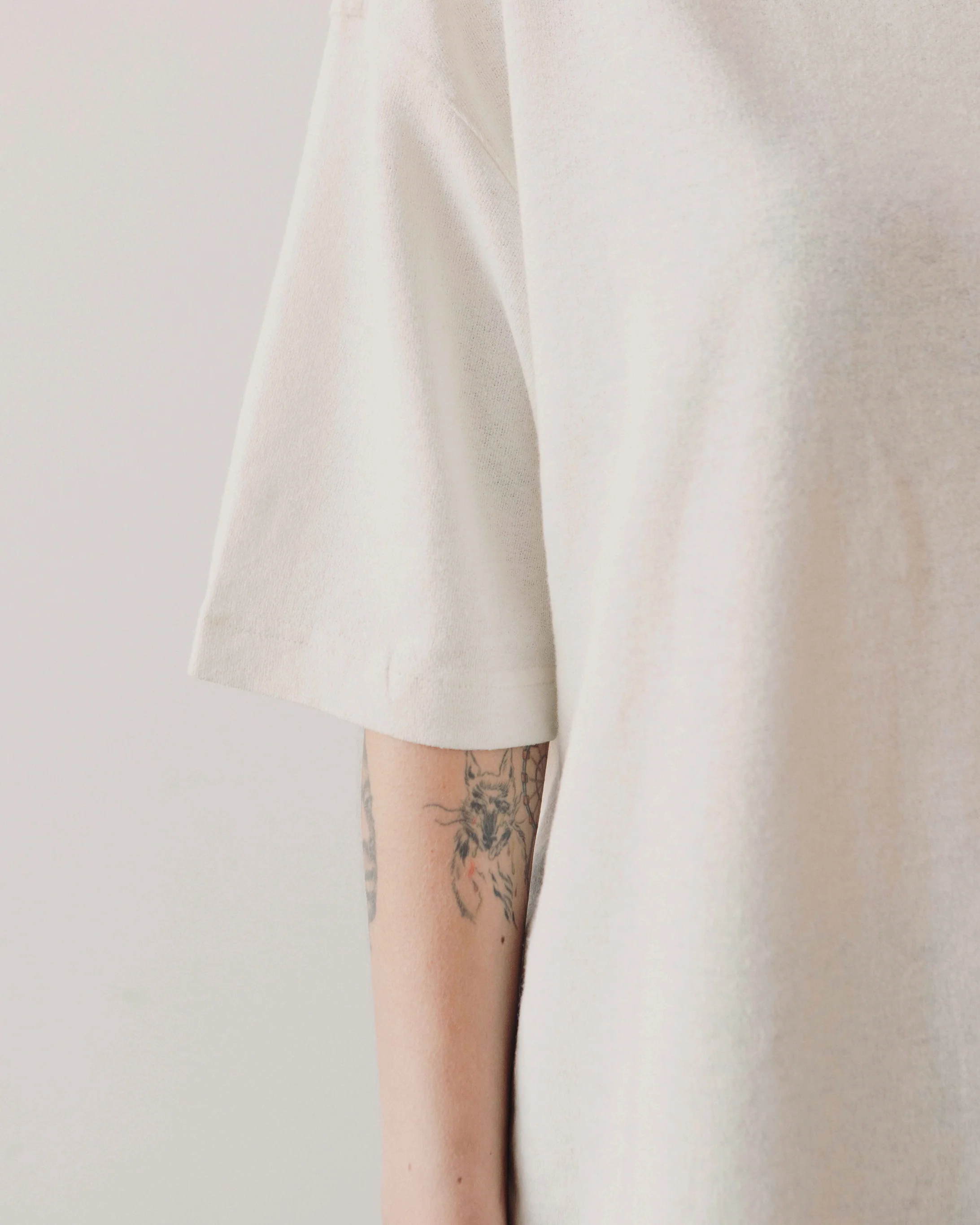 7115 Signature Everyday Tee, Off-White - Image 6