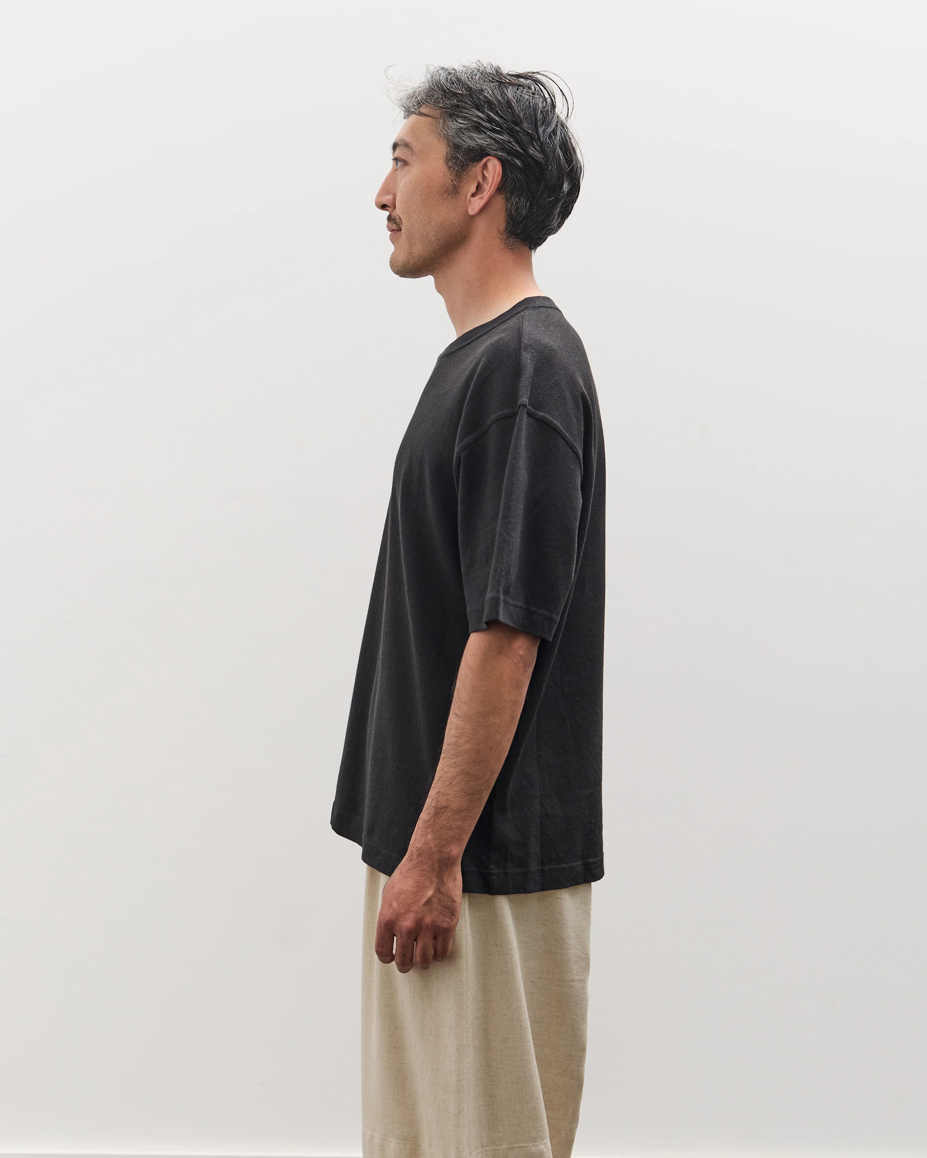 7115 Unisex Signature Everyday Tee, Black - Image 5