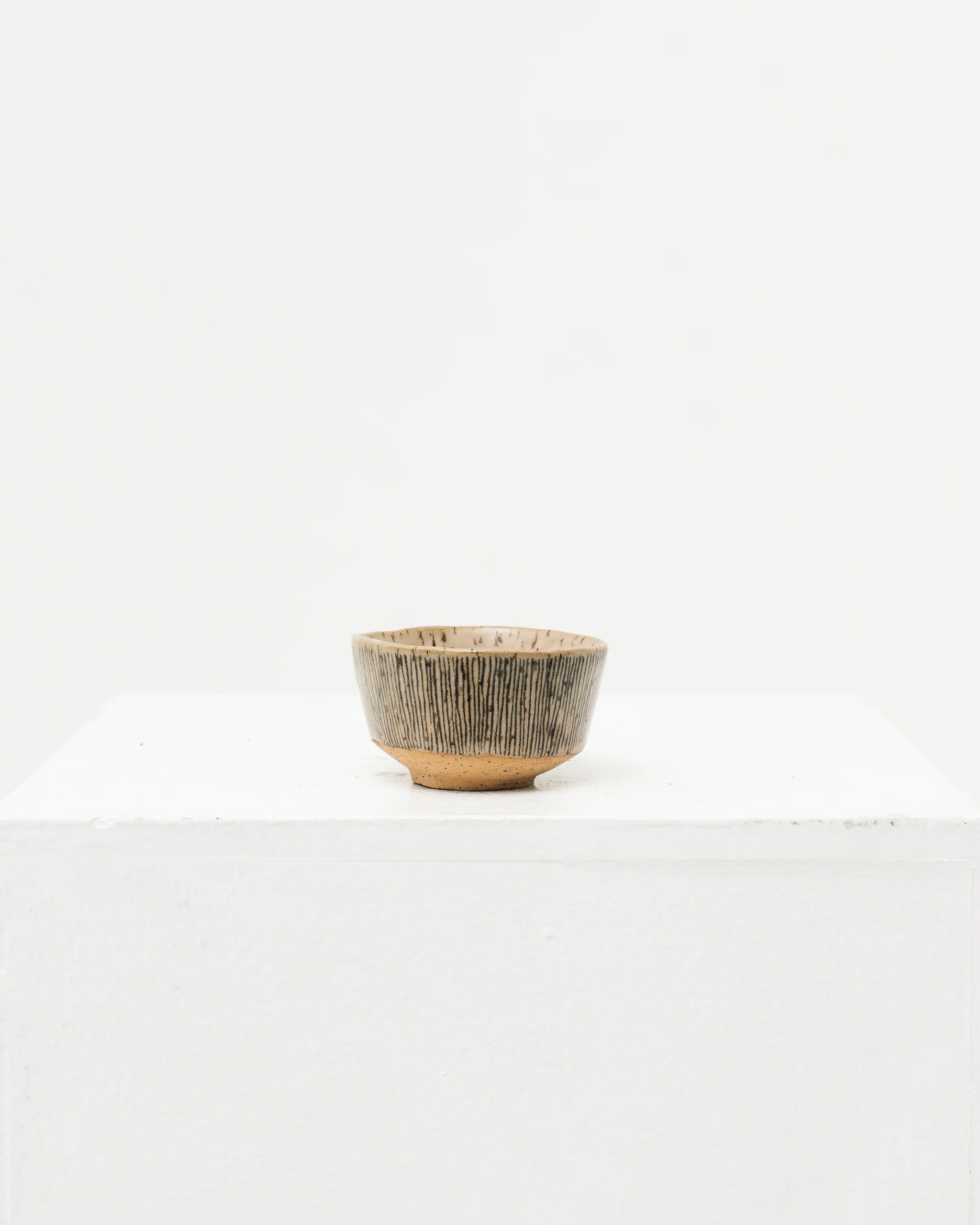 Ayame Bullock Brown Speckled Bowls - Image 4