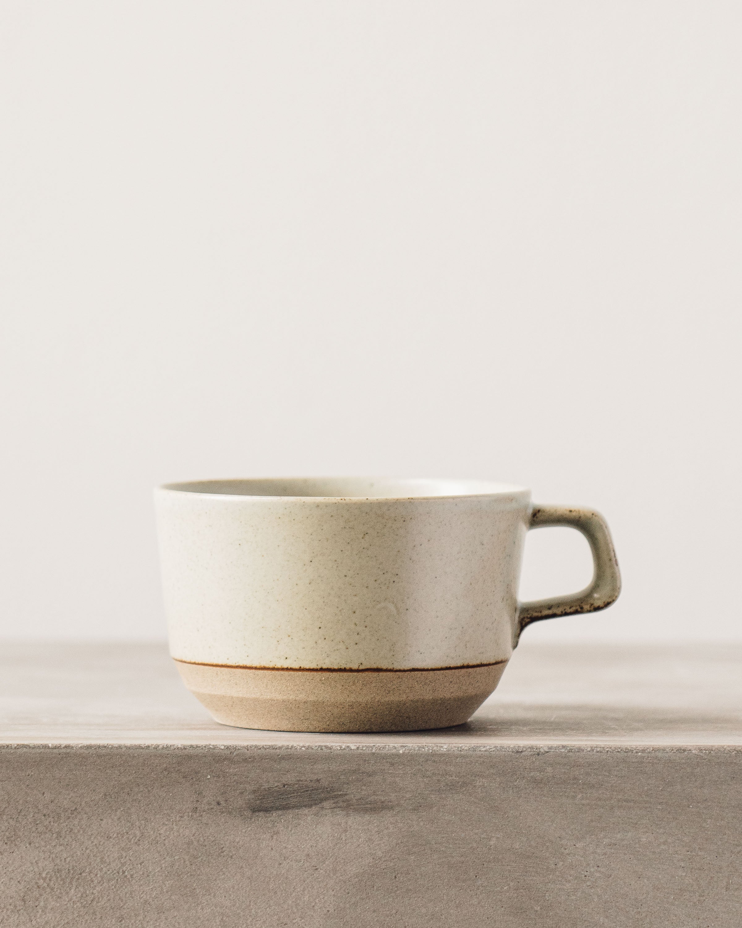 Kinto Ceramic Wide Mug - Image 3
