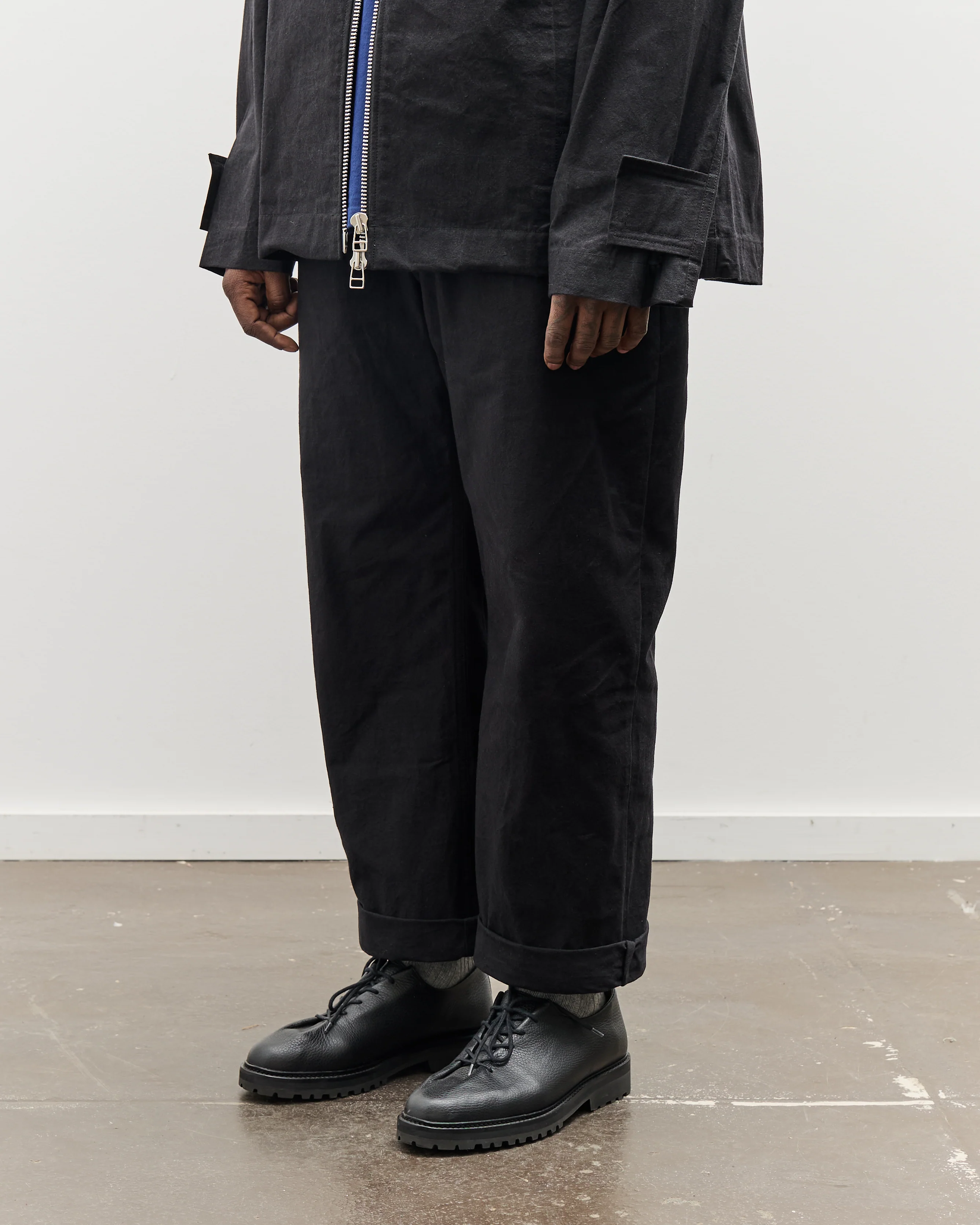 MAN-TLE R0P4 Wide Pants, Black Wax - Image 4