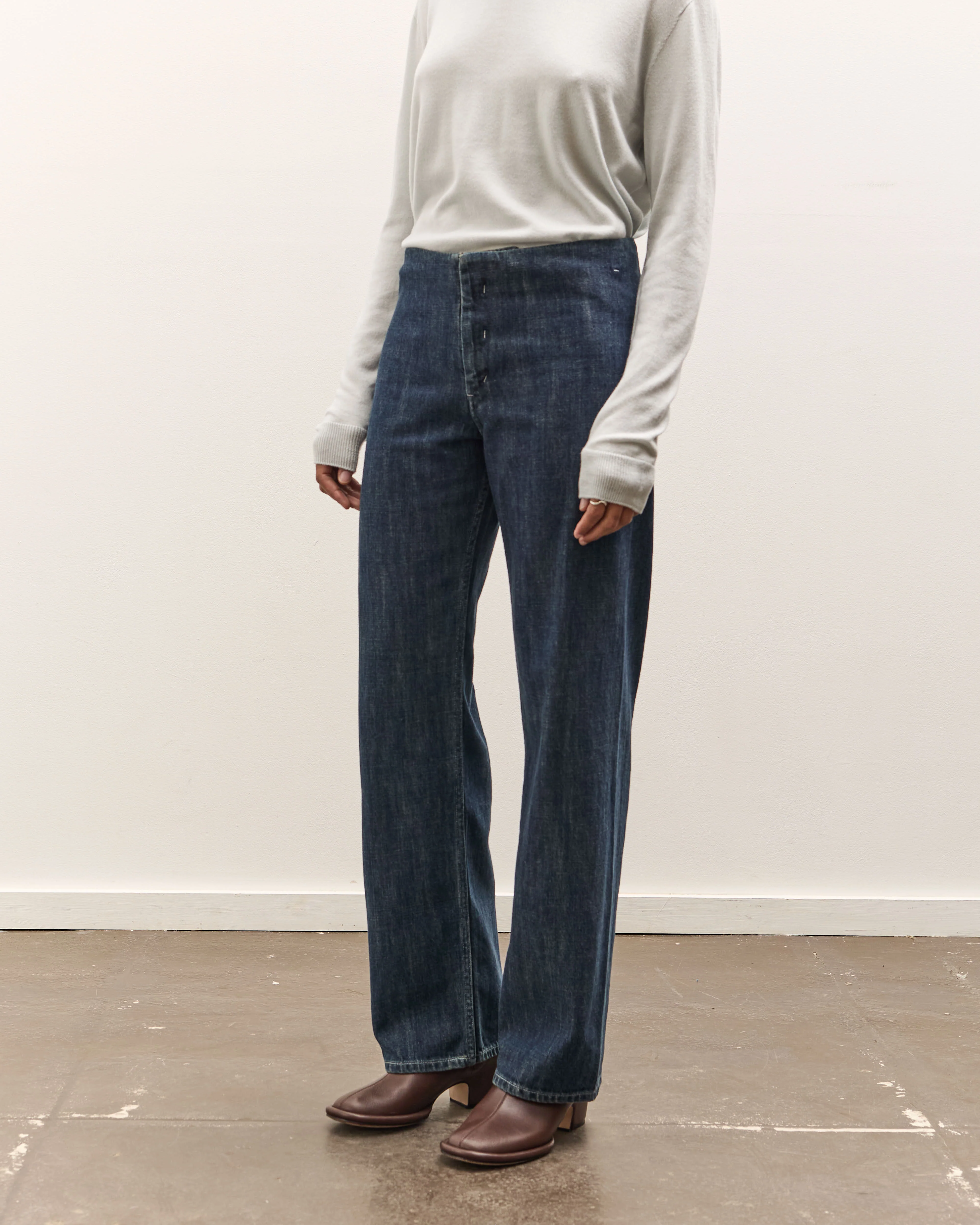 seya. Tofu Jeans, Faded Indigo - Image 4